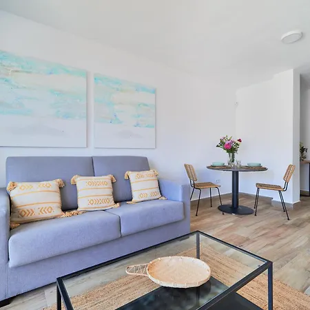 Appartement Luminoso En Primera Linea De Playa En Estepona